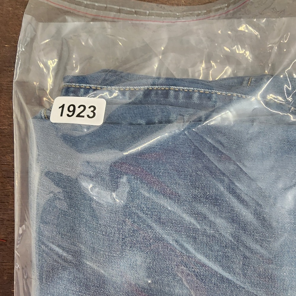 Torrid Wide Leg Cropped Jeans Women's Size 0 Blue Denim Drawstring Waist - Picture 7 of 7